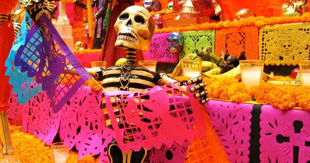 Viaje al Festival del día de muertos en Mitla, Oaxaca y Puebla